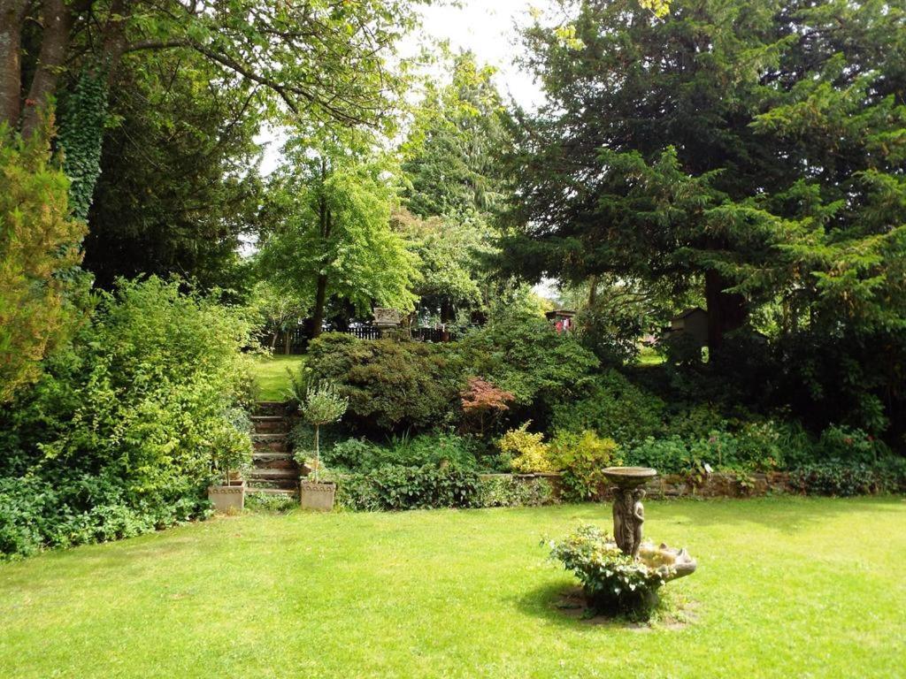 Old Vicarage B&B Coleford  Bagian luar foto